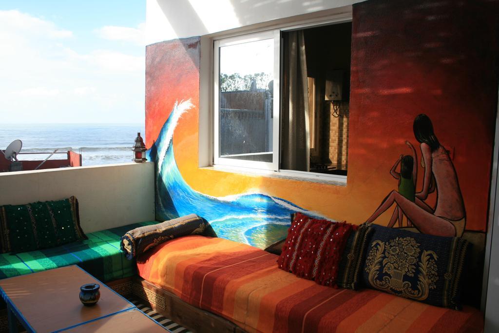 Surf & Travel Camp Bed & Breakfast Taghazout Room photo